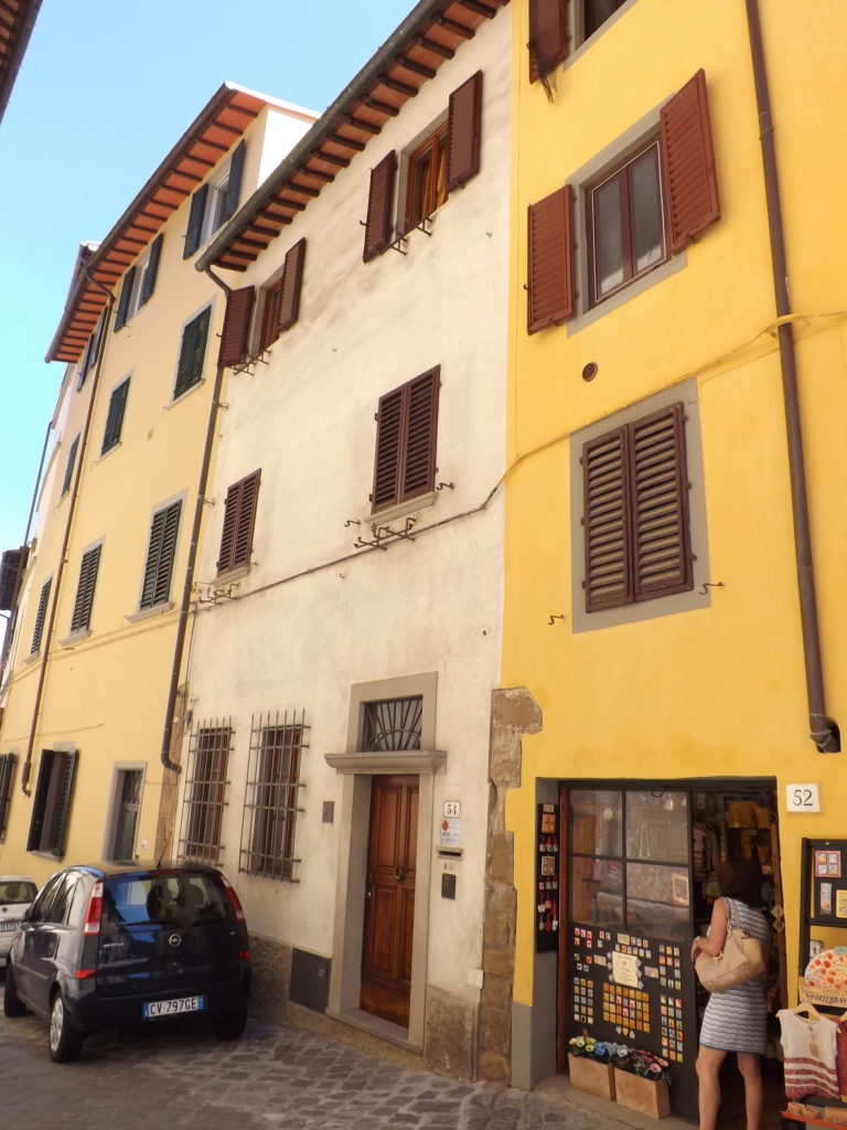 Costa San Giorgio 54 & 52