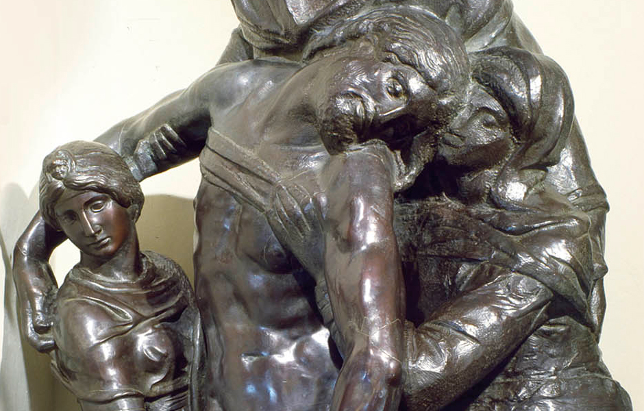 sculpture of pieta