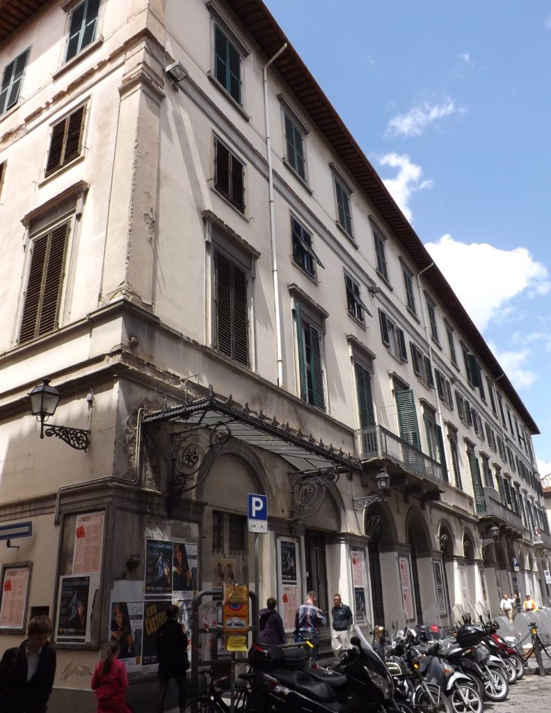 Theater Verdi, corner view